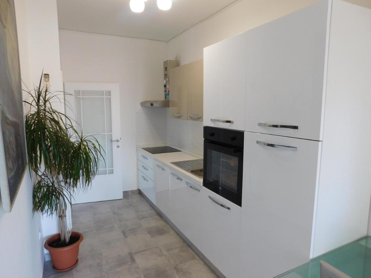 Great View Comfortable Apartment Whit Free Parking Σπλιτ Εξωτερικό φωτογραφία